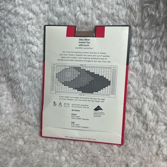 Talbots Silky Ultra Control top Pantyhose with Lycra Size B .Sand color. - Picture 3 of 6